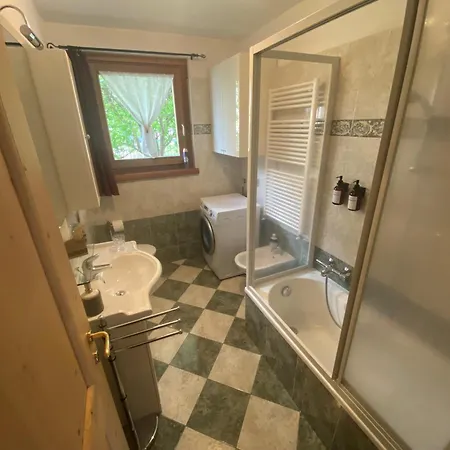 'reit' - - Giardino, Parcheggio, Wi-fi *